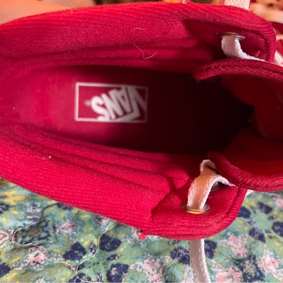 Red high top platform vans - Picture 3 of 6